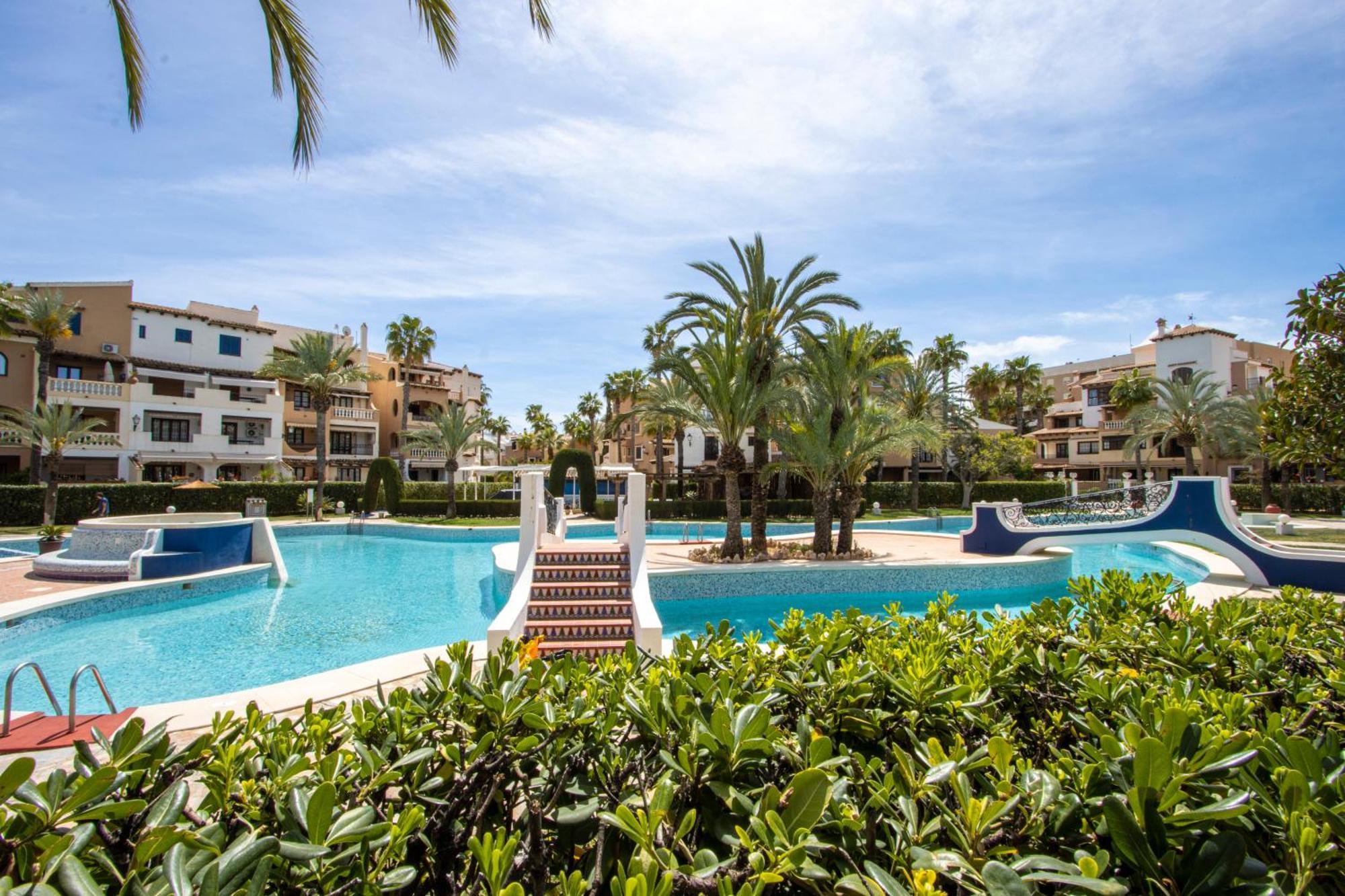 Aldea Del Mar Buganvilla Apartament Torrevieja Bagian luar foto