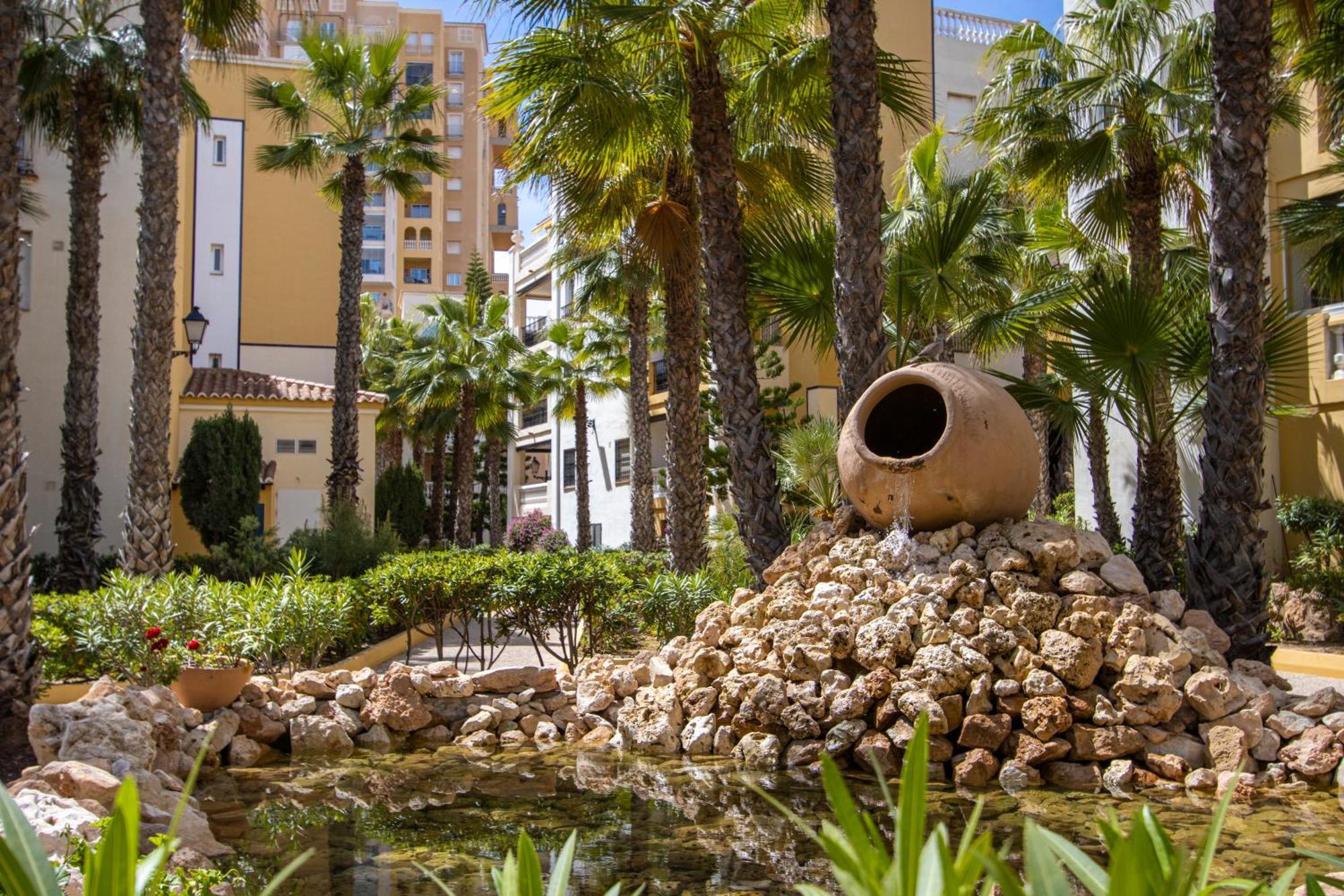 Aldea Del Mar Buganvilla Apartament Torrevieja Bagian luar foto